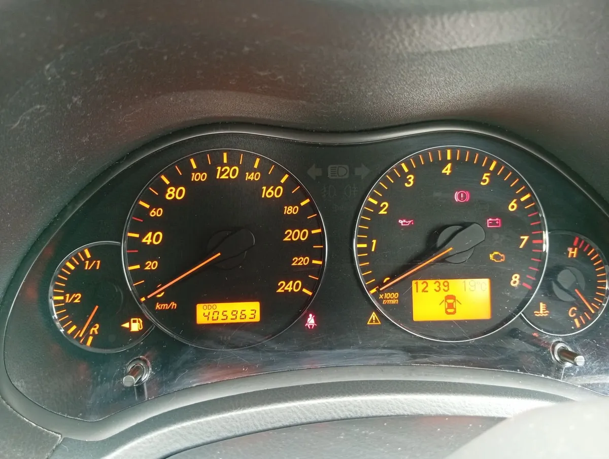 Toyota Avensis 2008 - Image 3