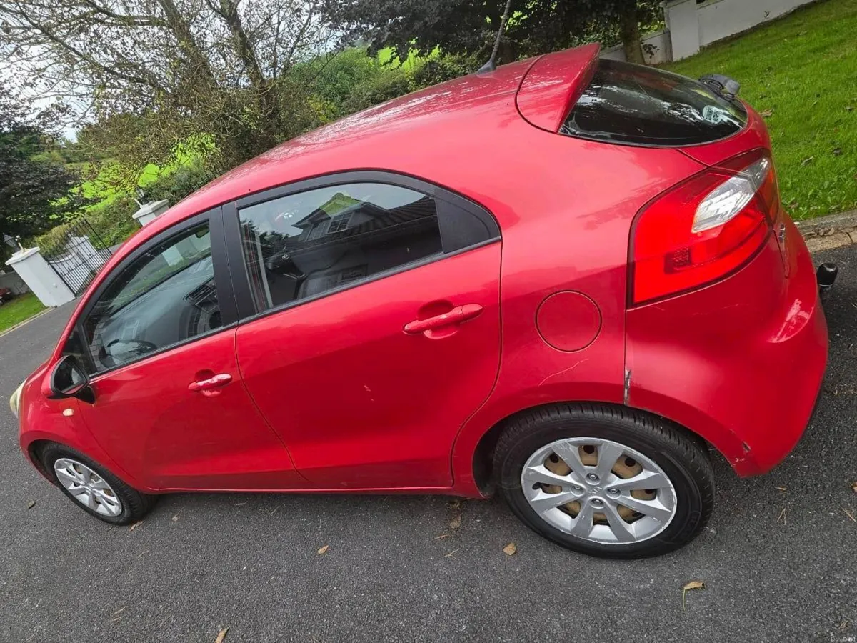 KIA RIO 1.1 Crdi AIR Ecodynamics 5DR 2012 - Image 4