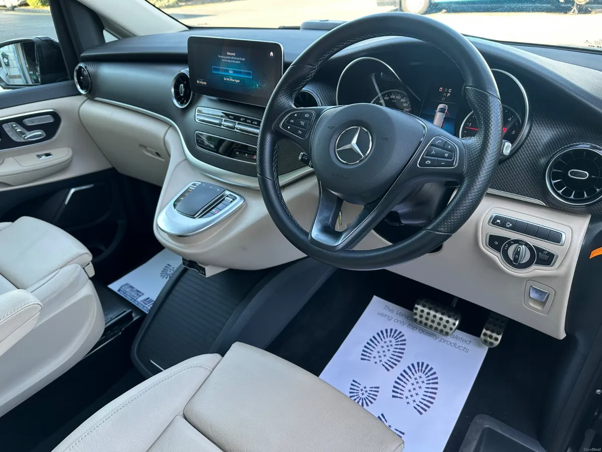 Mercedes-Benz V-Class 2022 - Image 5