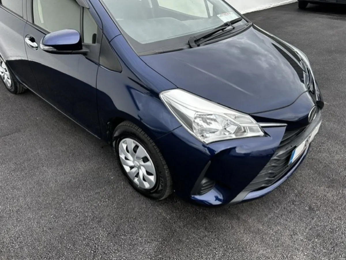 Toyota VITZ - Image 6