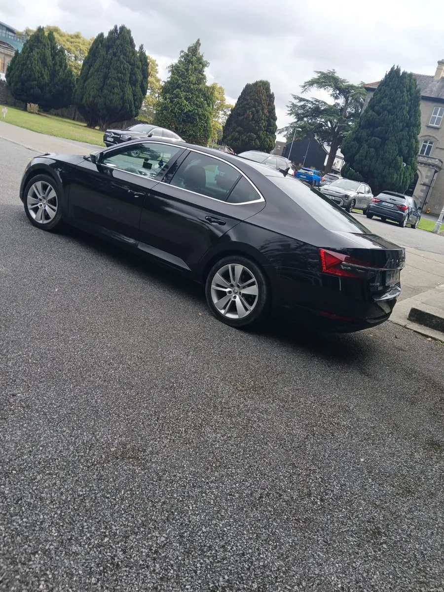 Skoda Superb 2020 Automatic - Image 6
