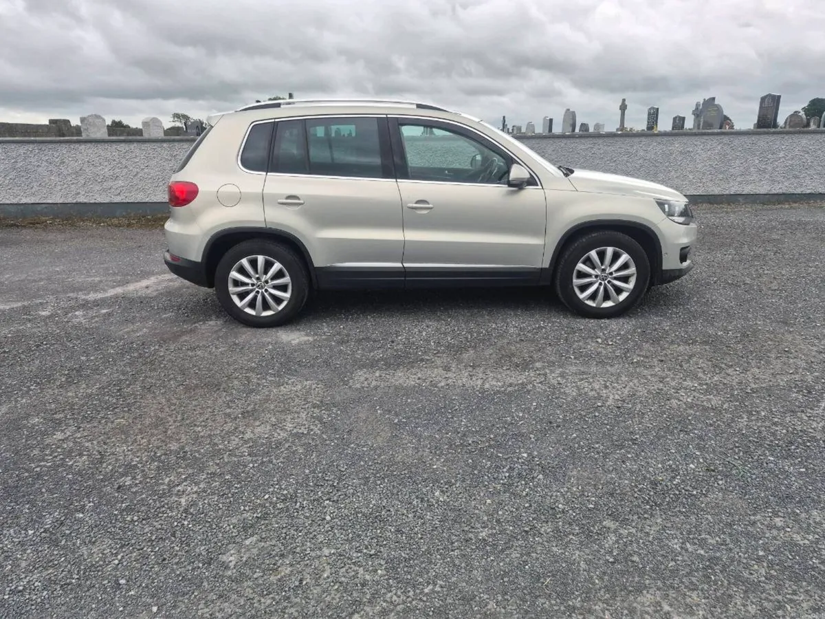 2015 VW Tiguan - Image 1