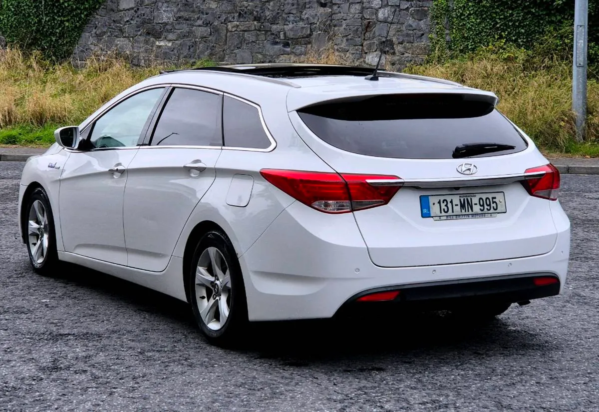 2013 Hyundia i40 - Image 4