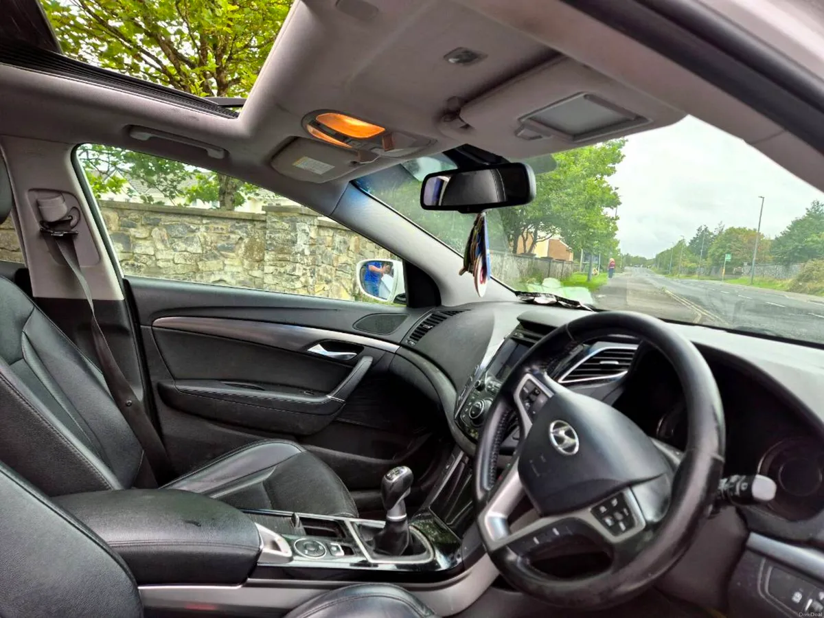 2013 Hyundia i40 - Image 6