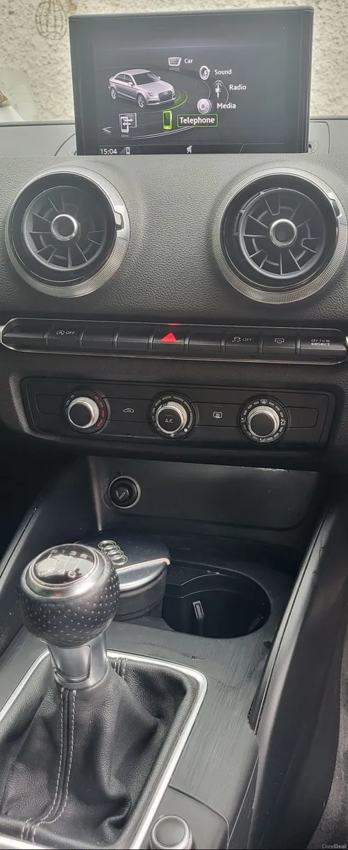 Audi A3 2018 - Image 2