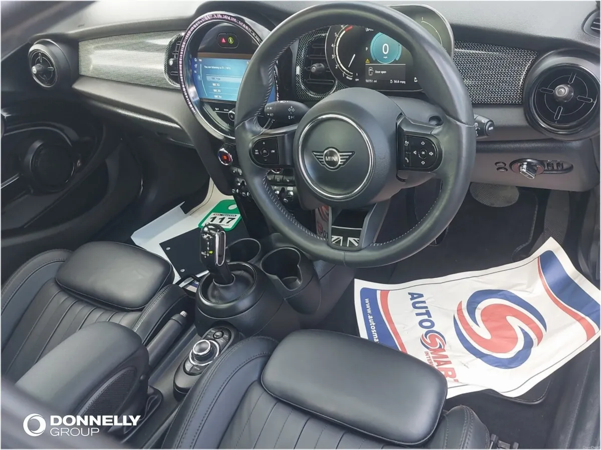 MINI HATCHBACK Cooper Exclusive - Image 4
