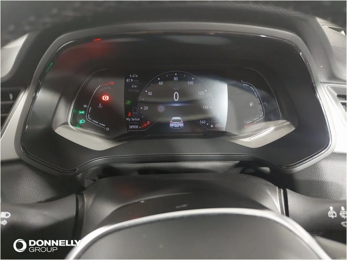 Renault Captur Hatchback Techno - Image 6