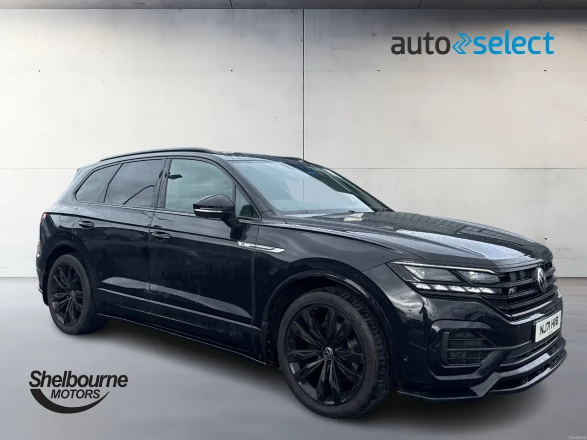 Volkswagen Touareg V6 BLACK EDITION TDI - Image 1