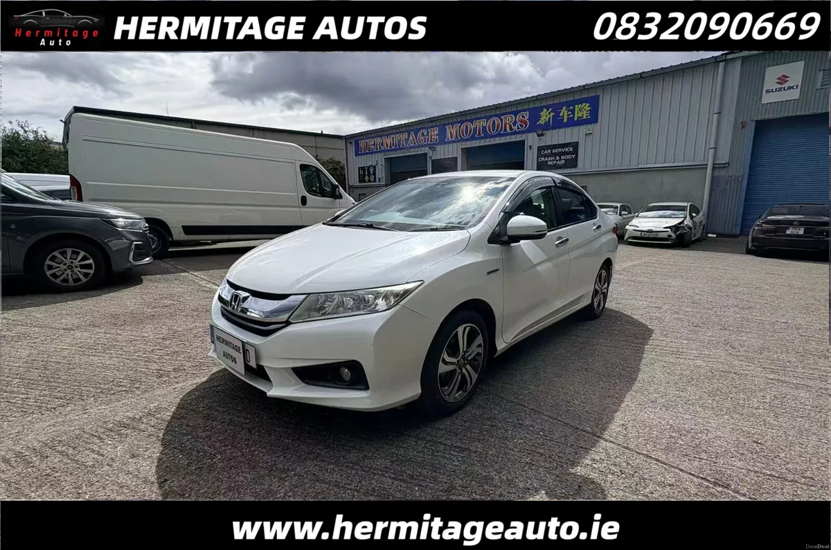 Honda Grace 1.5 Hybrid Petrol Auto 2015 - Image 1