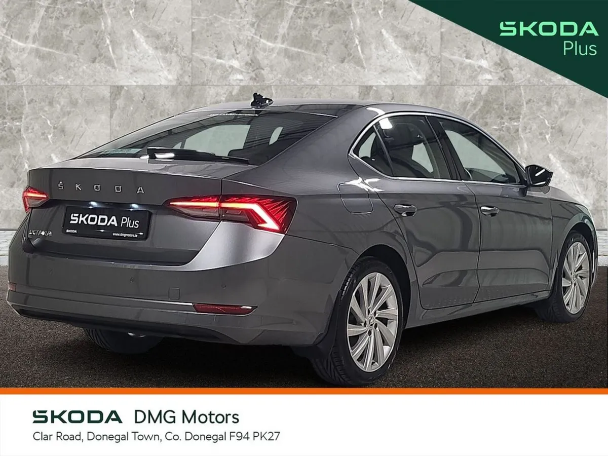 Skoda Octavia 2.0 TDI 115BHP DSG STYLE - Image 3