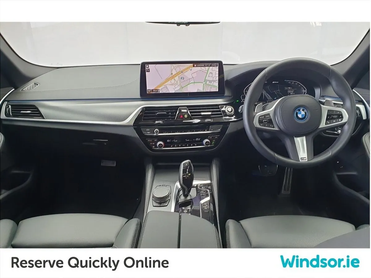 BMW 5-Series 530E M Sport 292BHP *SUN ROOF* - Image 3