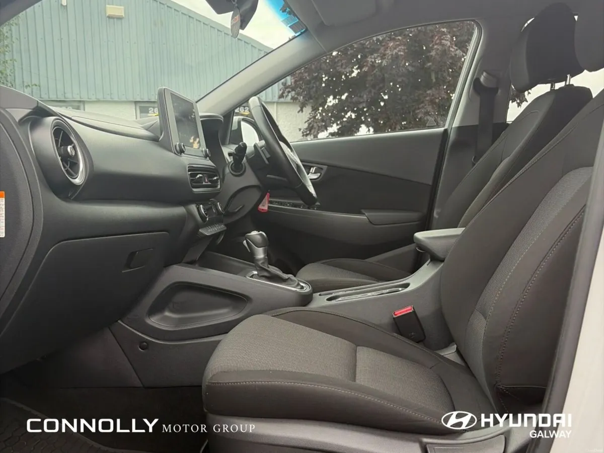 Hyundai KONA 1.6 HYBRID Executive Auto - Image 5