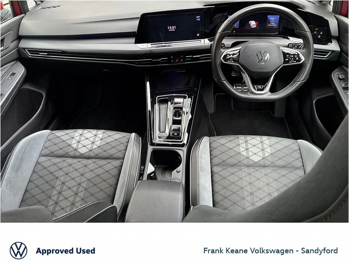 Volkswagen Golf 1.5 eTSI 130HP R-Line DSG MHEV @Fr - Image 2