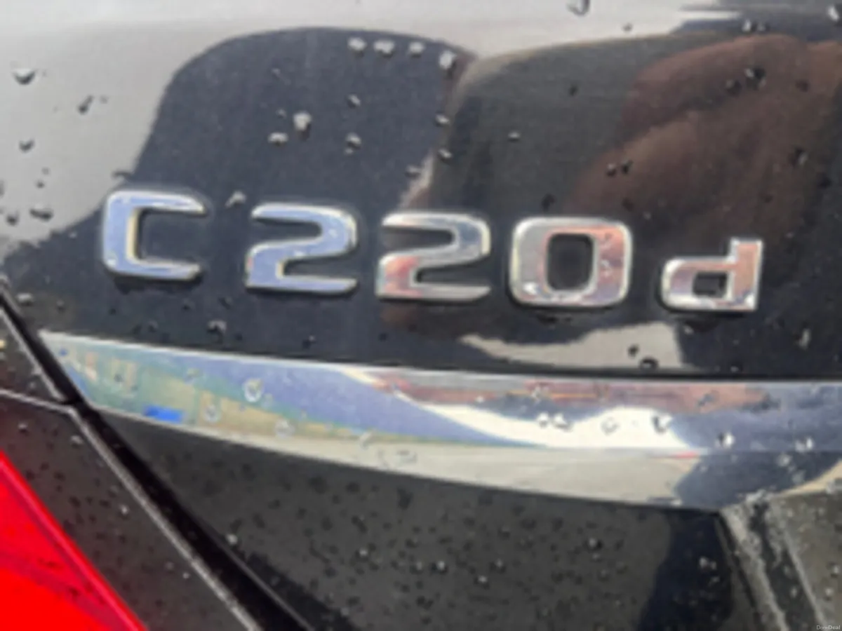 2019 MERCEDES C220 CDi SPORT 4 DR A/T LOW KMS - Image 2