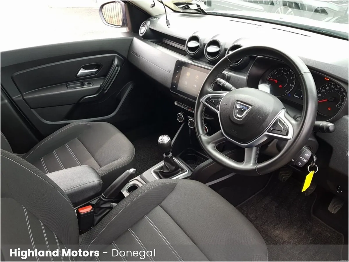 Dacia Duster 1.5 Blue dCi 115 4WD Dfull Comfort - Image 6