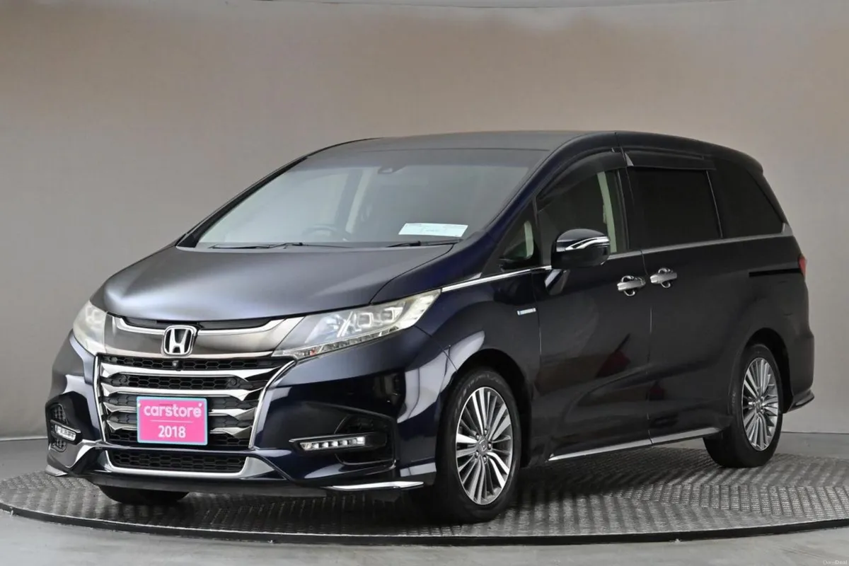 Honda Odyssey 2.0 HYBRID ABSOLUTE **HALF LEATHER** - Image 3