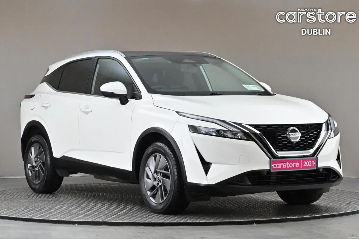 Nissan Qashqai 1.3 MILD HYBRID SV 6SPD MHEV **GLAS - Image 1
