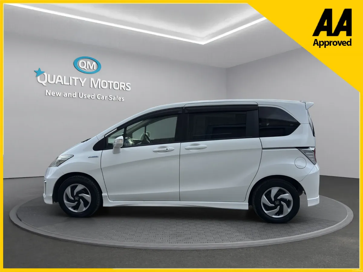 2015 HONDA FREED 1.5 HYBRID (S28) - Image 4