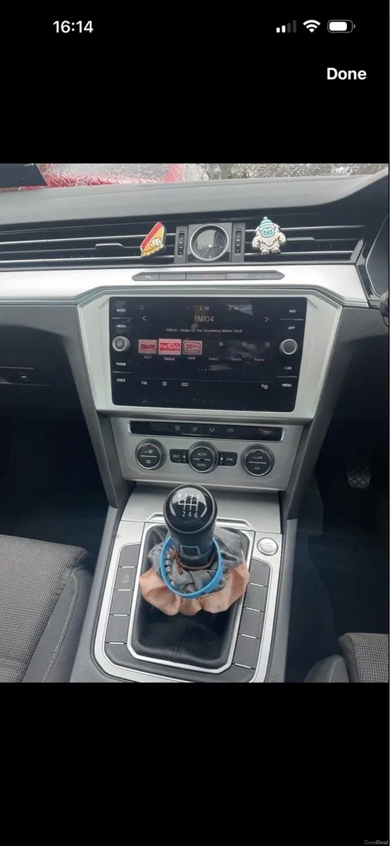 2018 Volkswagen Passat - Image 6