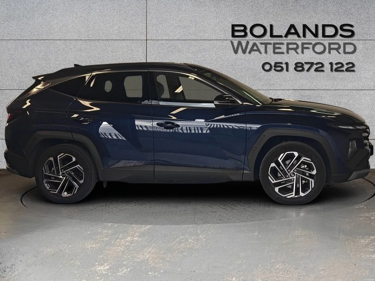 Hyundai Tucson Tucson FL 2WD Executive PHEV From € - Image 3
