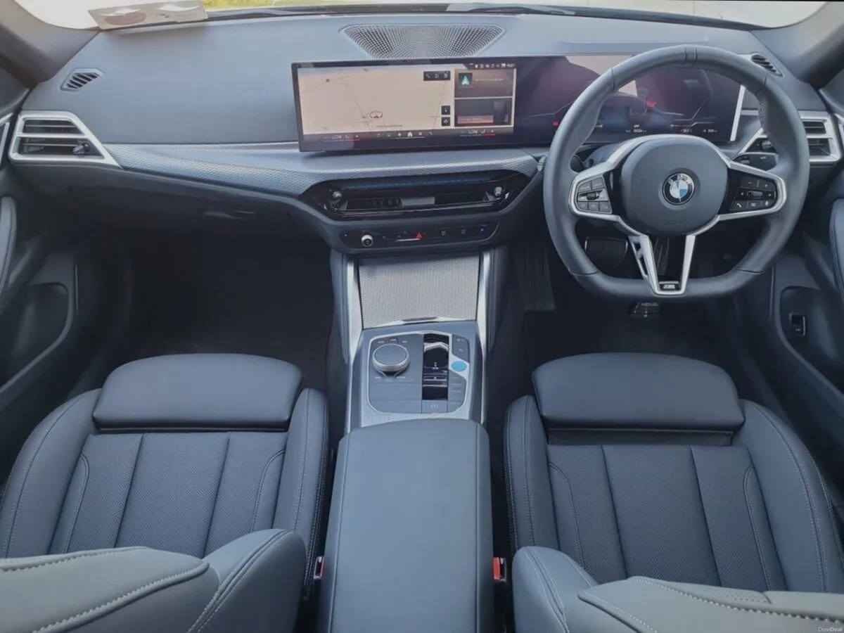 BMW i4 eDrive35 M Sport - Image 4