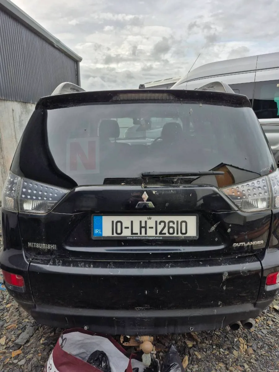 Mitsubishi outlander 7 seater - Image 4
