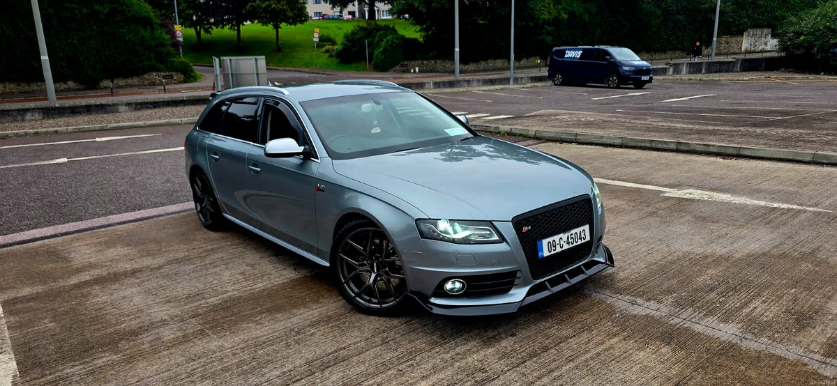 Audi S4 Avant 3.0 TFSI Quattro - Image 2