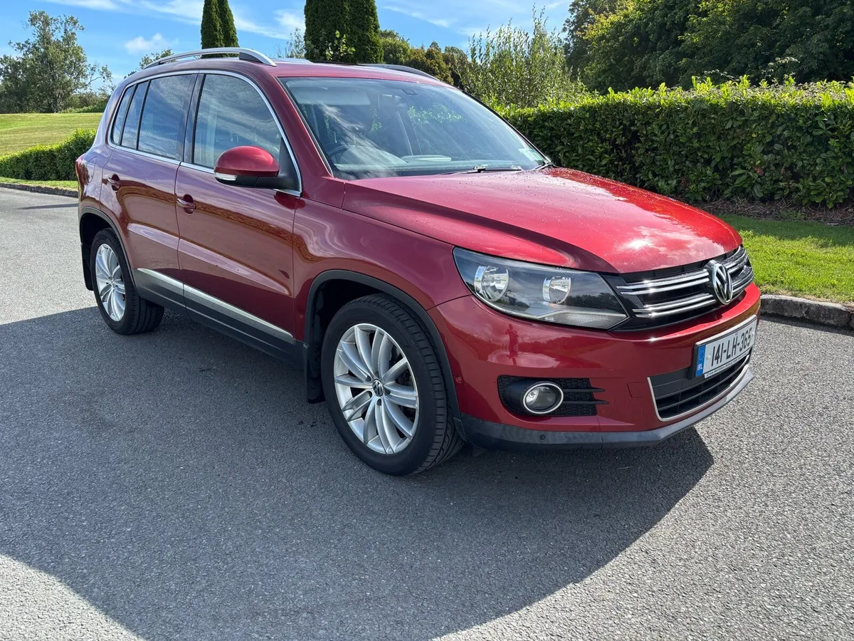 141 VW TIGUAN 2.0TDI SPORT LEATHER PAN SUNROOF - Image 1