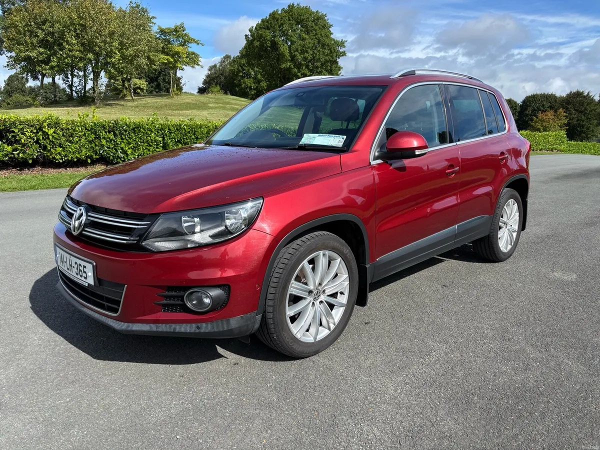 141 VW TIGUAN 2.0TDI SPORT LEATHER PAN SUNROOF - Image 3