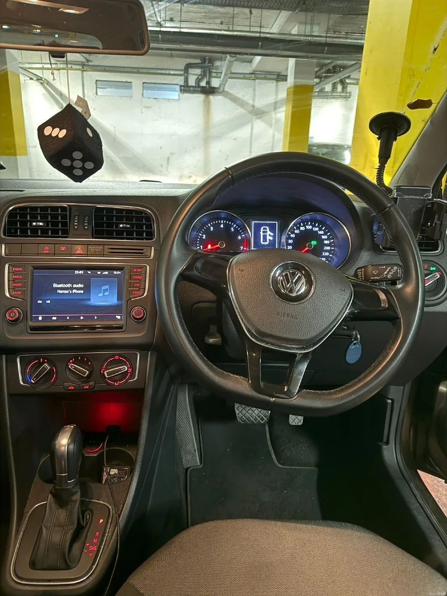 Volkswagen Polo 2015 - Image 5