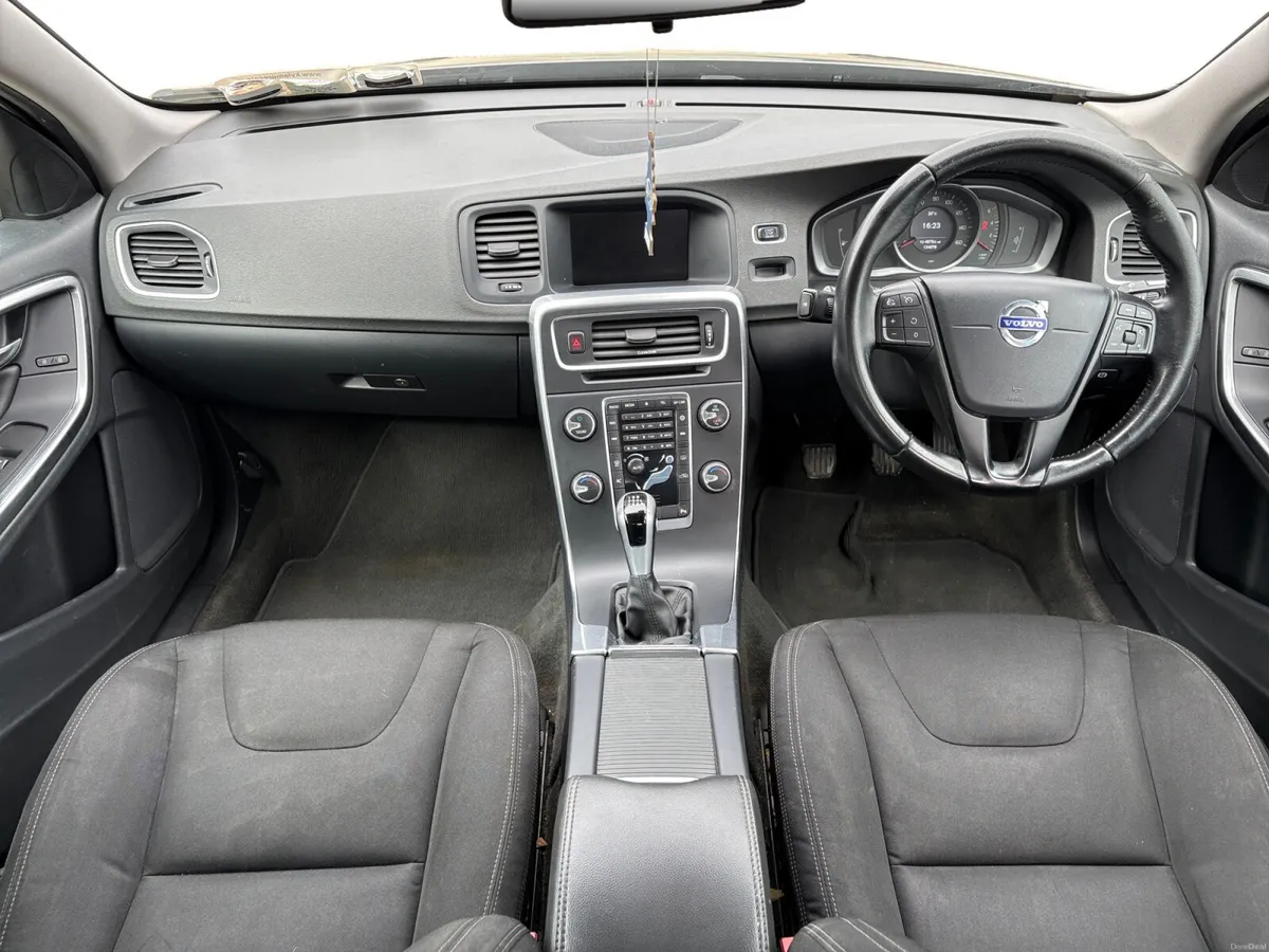 2016 S60 2.0 DIESEL BUSINESS EDITION 120BHP - Image 5