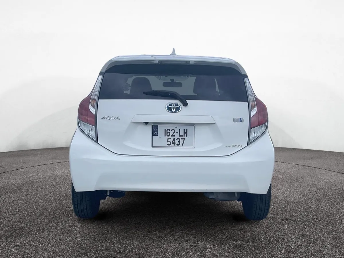 Toyota Aqua 2015 - Petrol/Hybrid 1.5L AUTOMATIC - Image 4