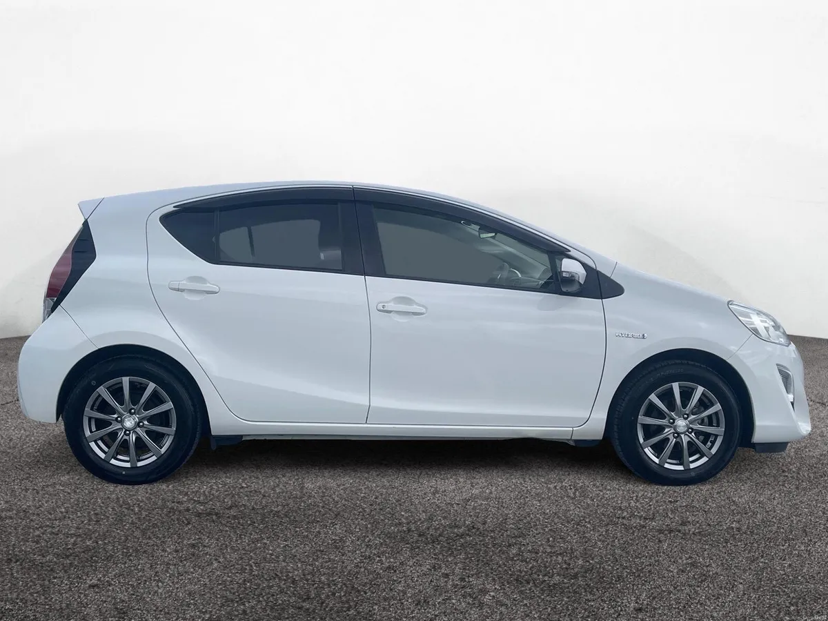 Toyota Aqua 2015 - Petrol/Hybrid 1.5L AUTOMATIC - Image 2