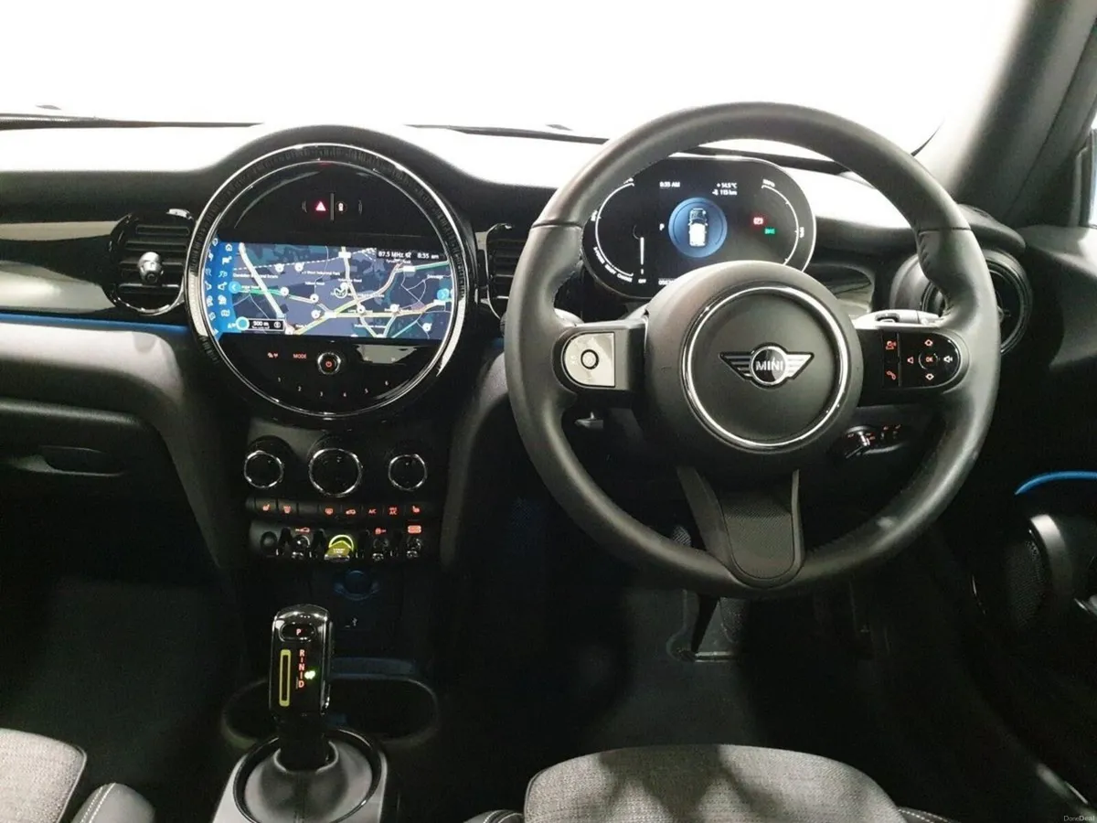 Mini Cooper Electric Level 2 - Image 5