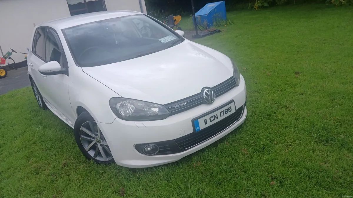 Volkswagen Golf 2011 - Image 3