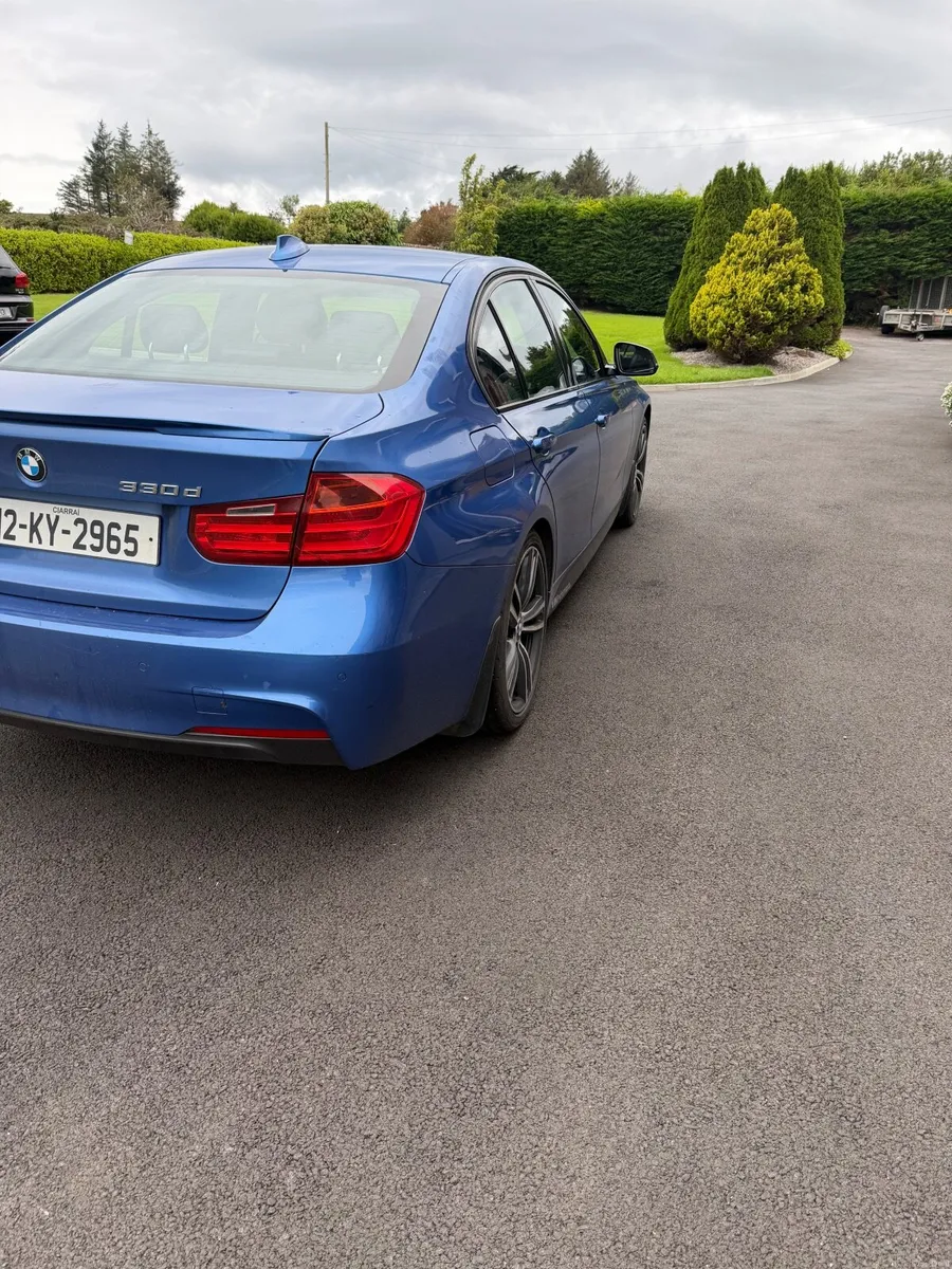 BMW 3-Series 2012 - Image 5