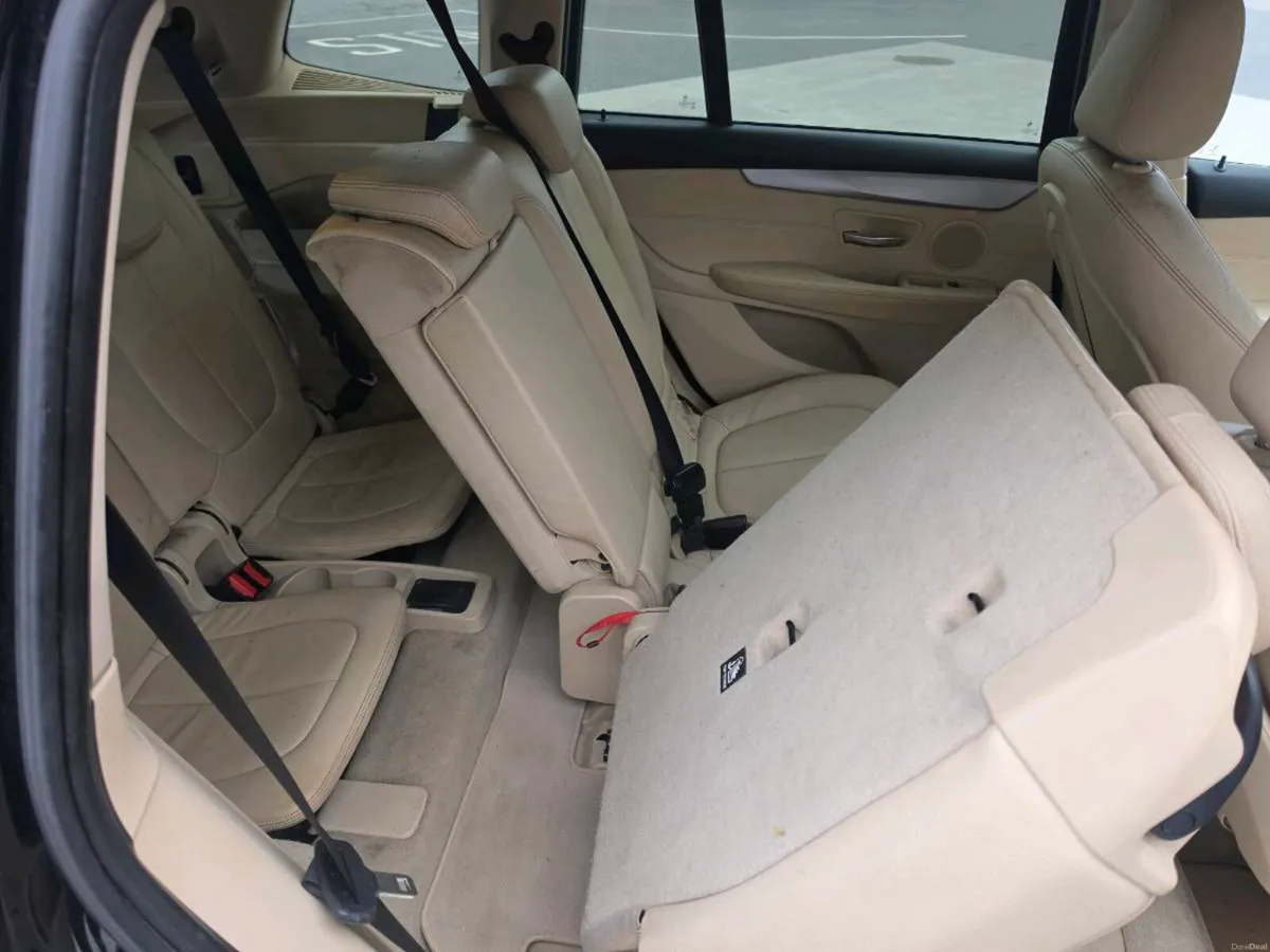 BMW 216 7 Seater - Image 5