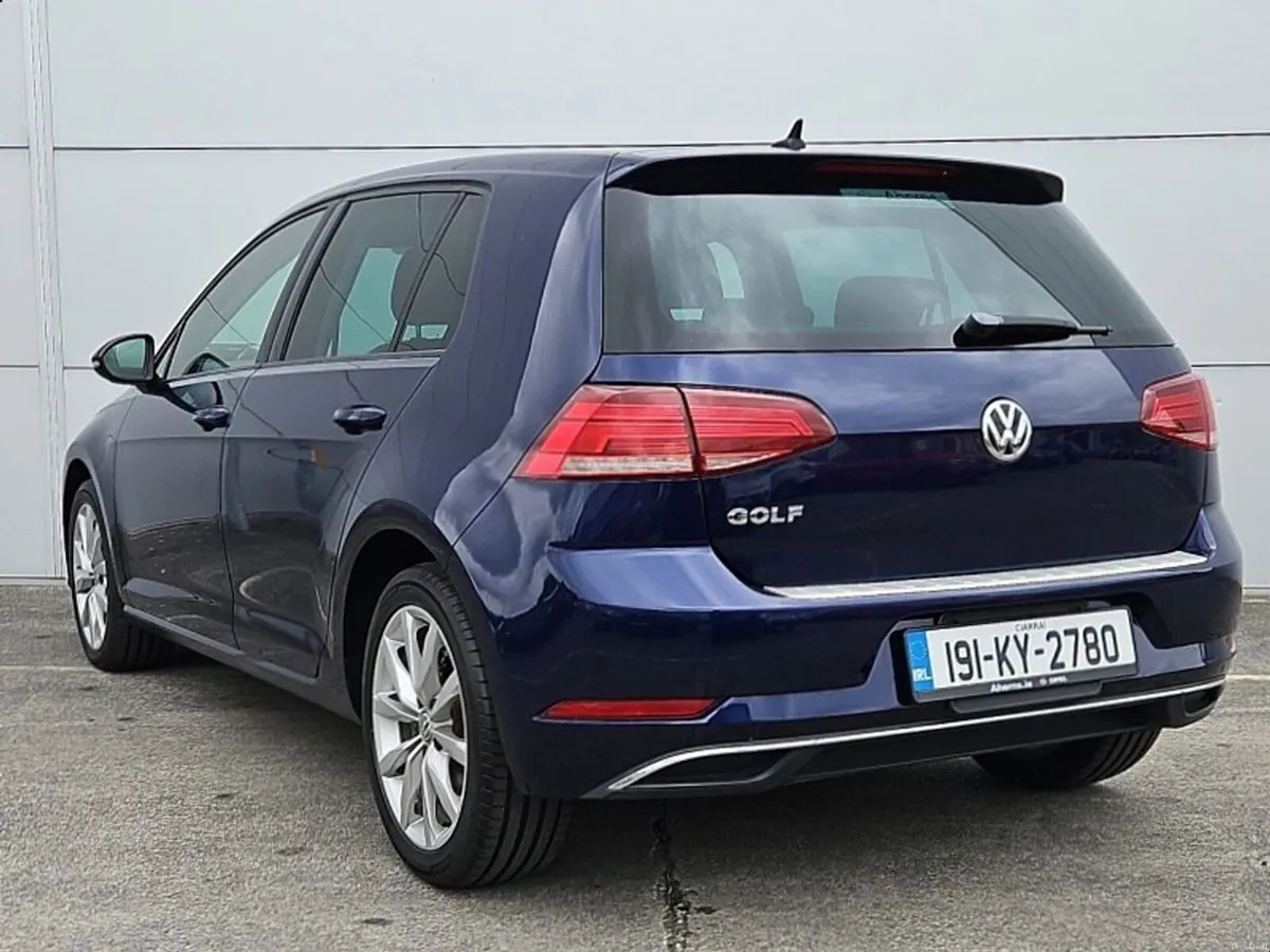 Volkswagen Golf 1.0 TSI 115HP Trendline - Image 3