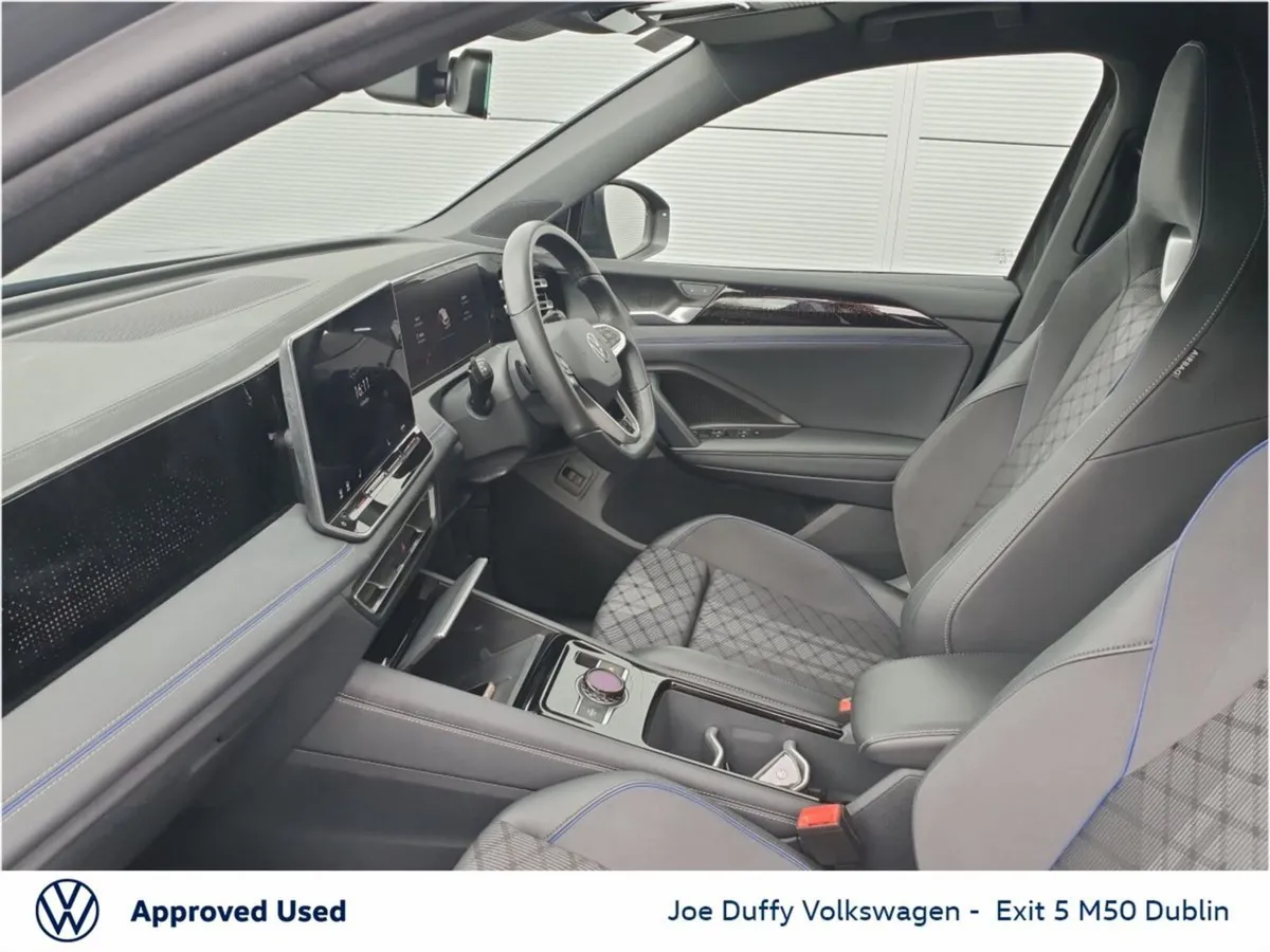 Volkswagen Tiguan 2.0 TDI 150HP R-Line DSG - Image 3