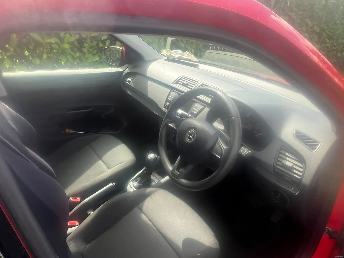 2016 Skoda Fabia 1.2L Automatic - Image 6