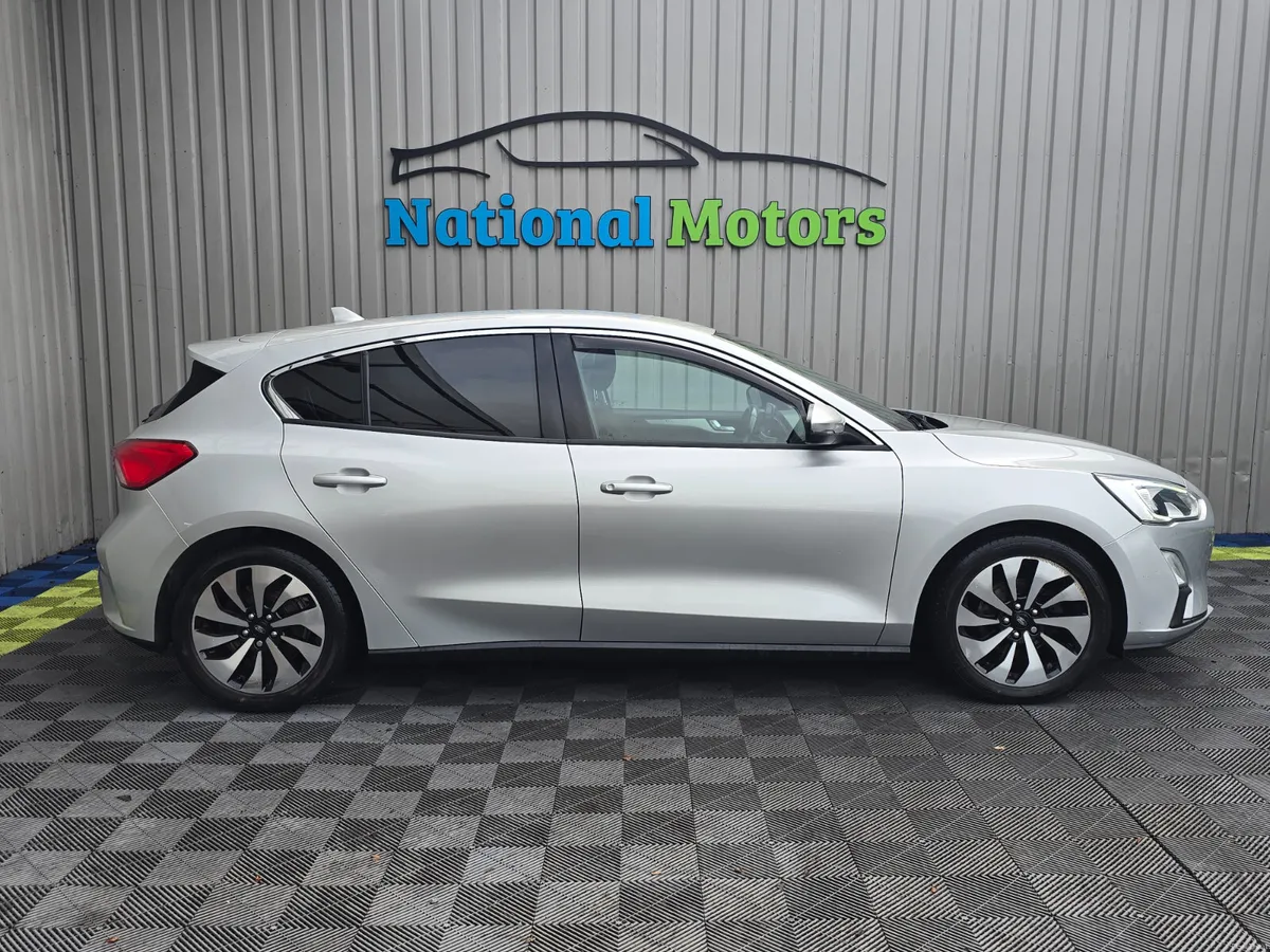 2019 Ford Focus 1.0 PETROL - Image 2