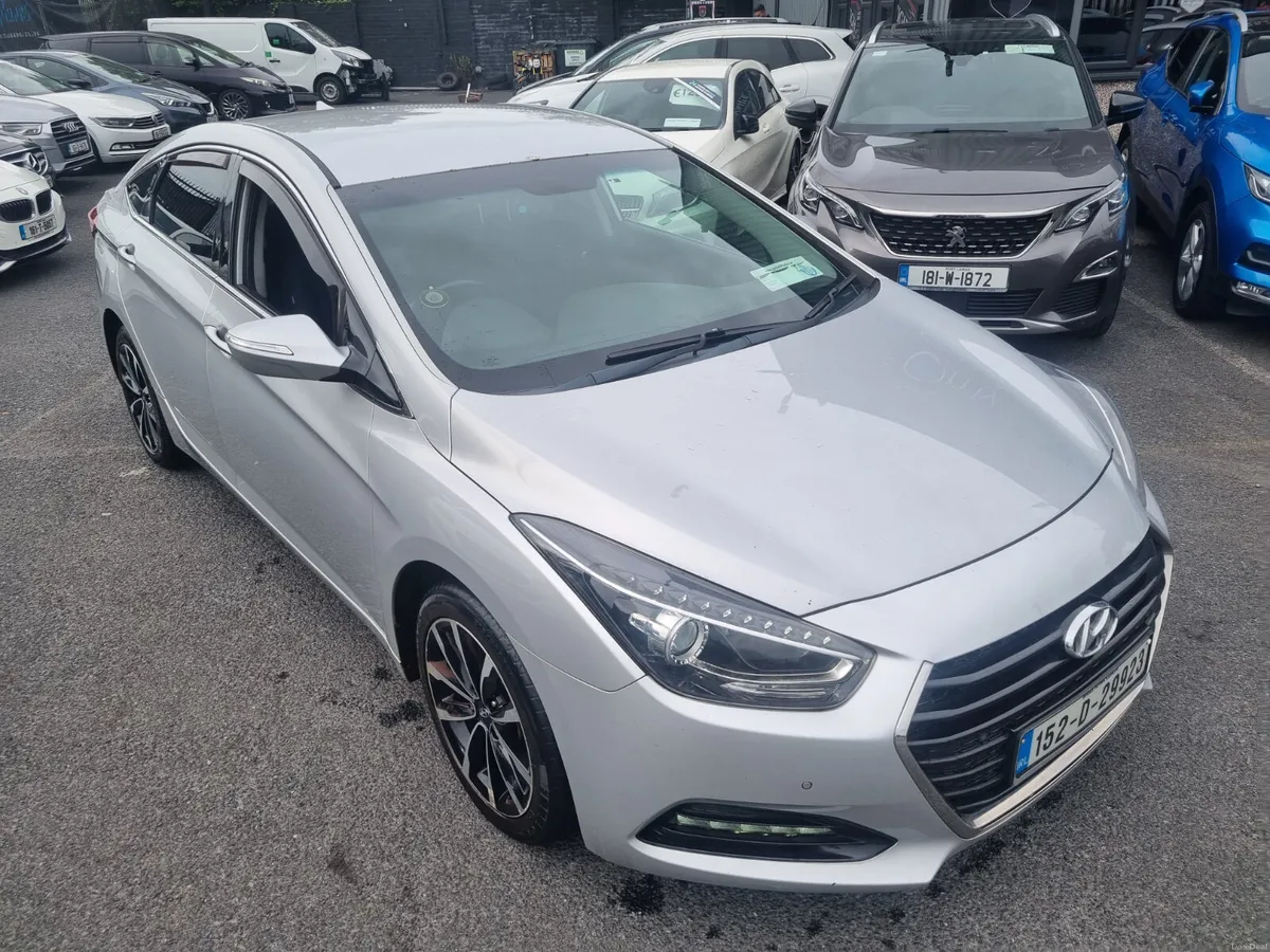 Hyundai i40 2015 Automatic - Image 3