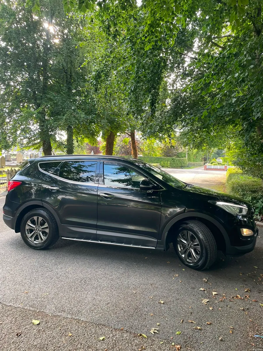 2015 Hyundai Santa Fe - Image 4