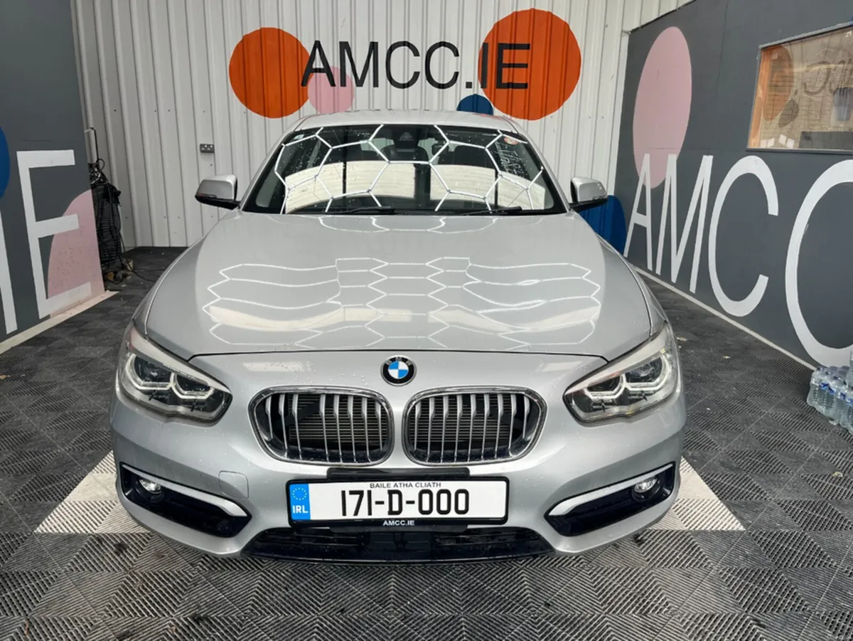 BMW 1-Series 2017 BMW 118D STYLE 2.0 AUTOMATIC  84 - Image 2