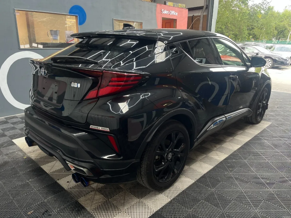 Toyota C-HR 2021 TOYOTA C-HR G MODE NERO PLUS 1.8 - Image 3