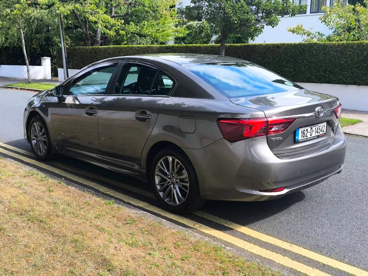 2016 AVENSIS 1.8 PETROL AUTOMATIC LUNA MODEL - Image 4