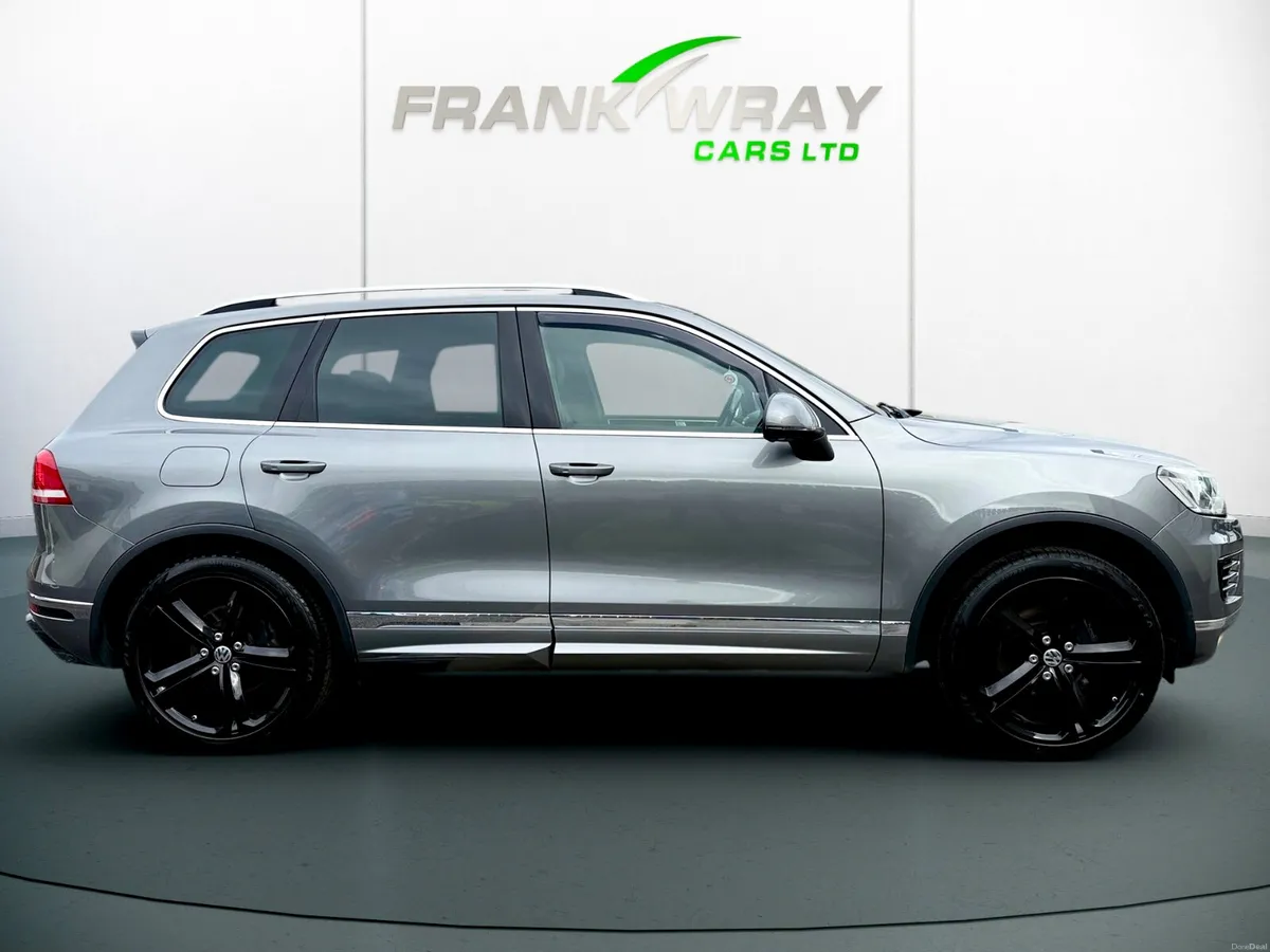 2017 VOLKSWAGEN TOUAREG 3.0 TDI R-LINE 4-MOTION - Image 4