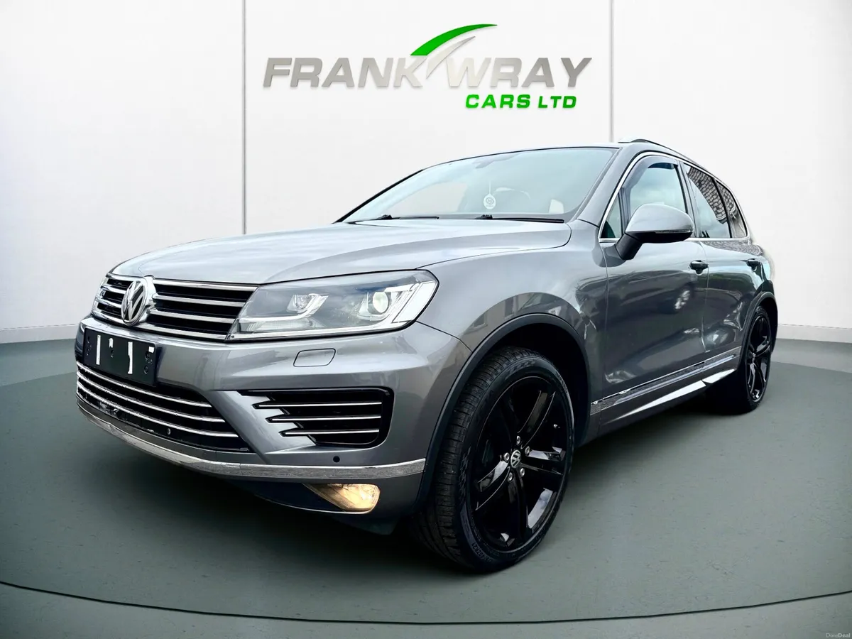 2017 VOLKSWAGEN TOUAREG 3.0 TDI R-LINE 4-MOTION - Image 1