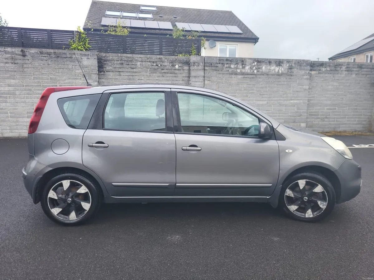 Car - Image 6