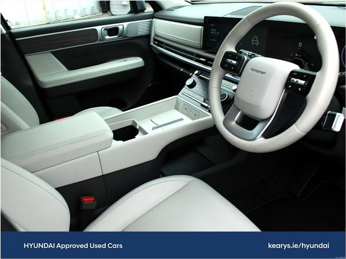 Hyundai Santa Fe 1.6 PHEV 4WD Premium - Image 6